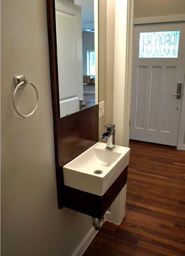 10 Tips For Decorating Around A Pedestal Sink Pfister